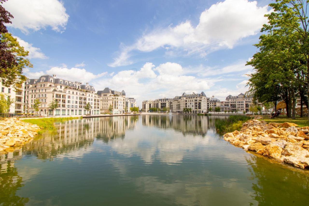 La Hearty Room Logement En Colocation ル・プレシ・ロバンソン エクステリア 写真