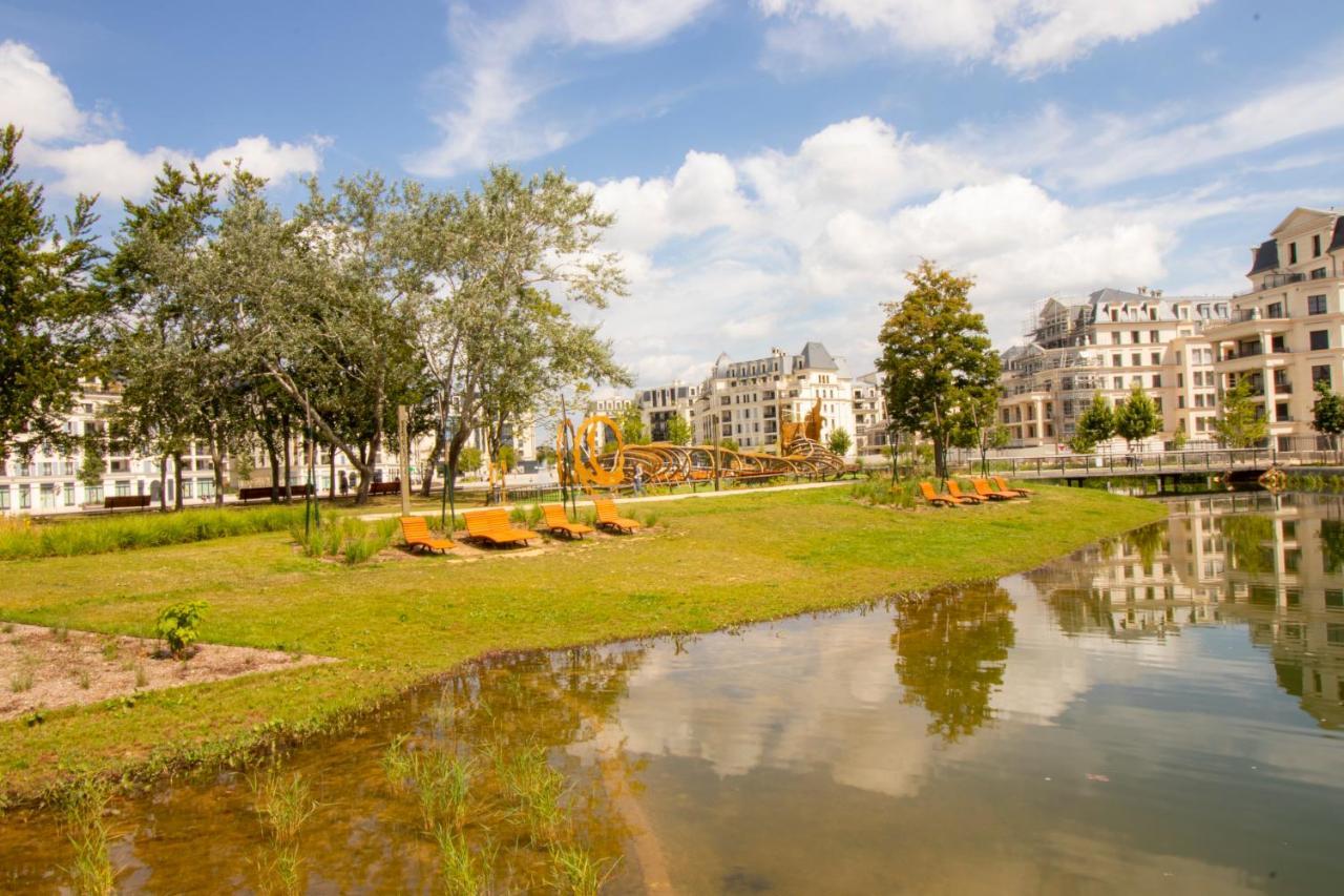 La Hearty Room Logement En Colocation ル・プレシ・ロバンソン エクステリア 写真